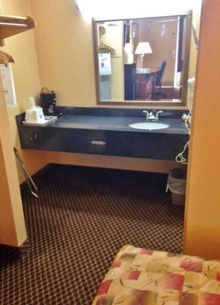 Americas Best Value Inn Forest Pokoj fotografie